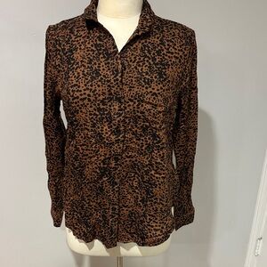 beachlunchlounge Animal Print Button Down Shirt